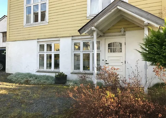 Villa Holmen, Ground Floor Apartment
